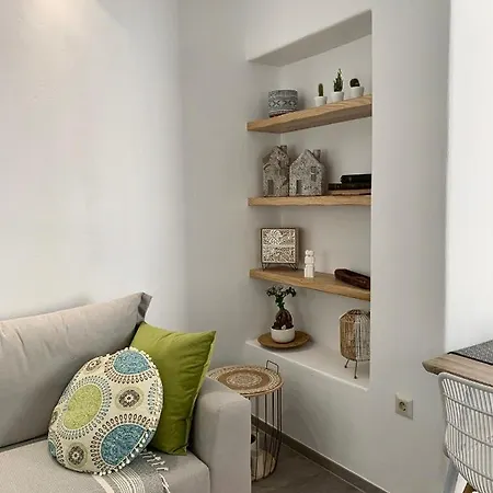 Sofia's House Fresh And Comfy Apartmán